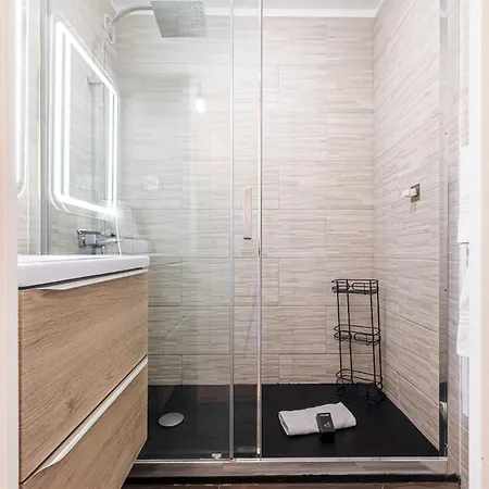 Apartamento Sea View & Promenade Des *