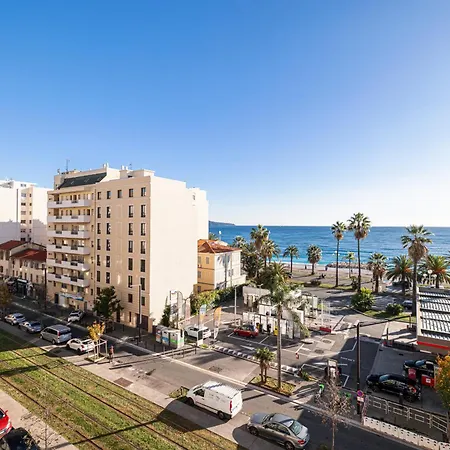 Sea View & Promenade Des