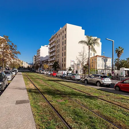 Sea View & Promenade Des Апартаменты Ницца